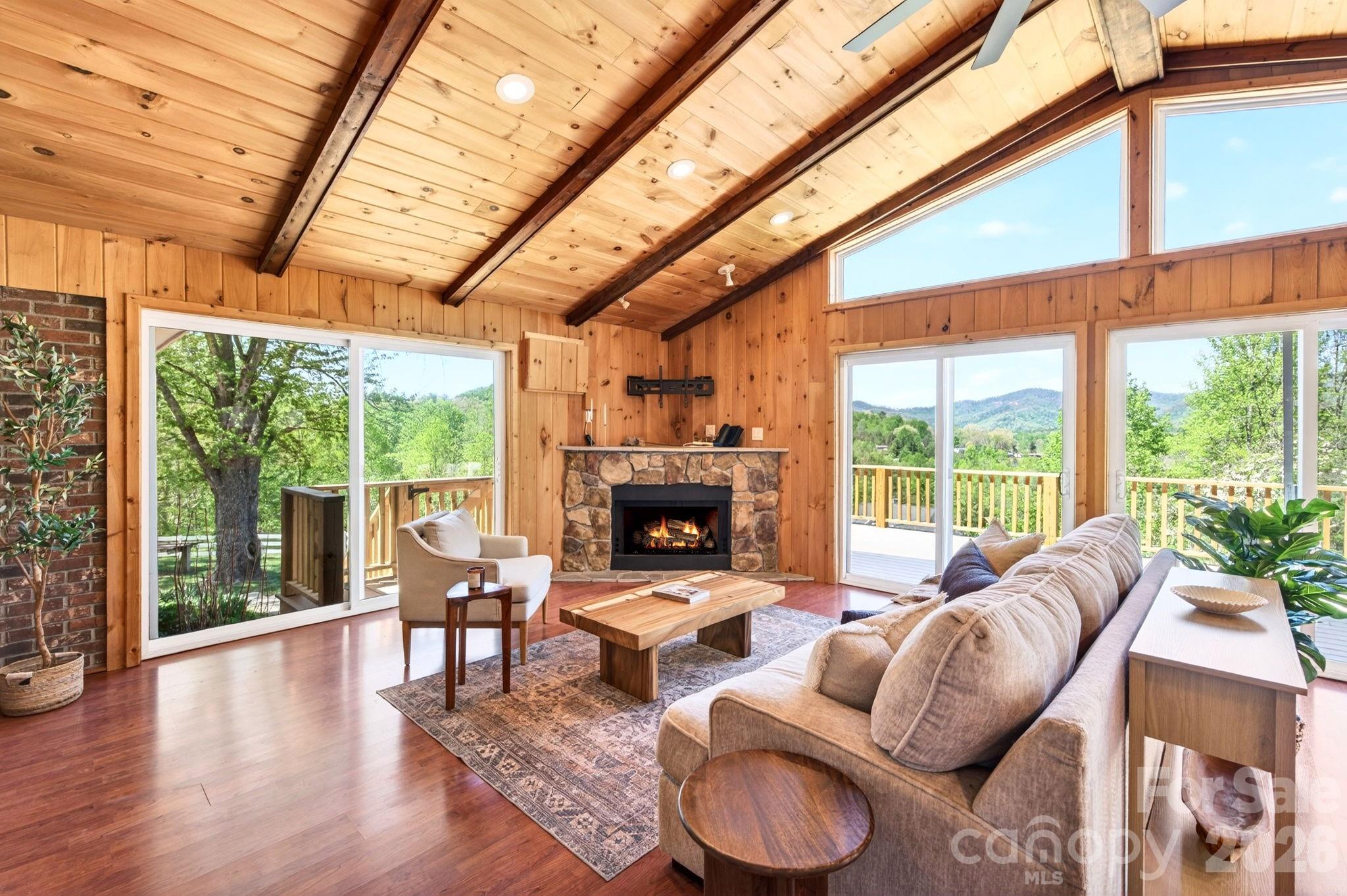 58 Camby Drive Fairview NC 28730