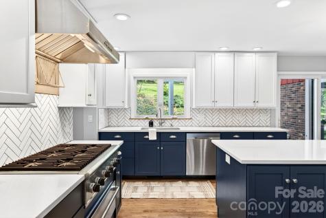 58 Camby Drive Fairview NC 28730