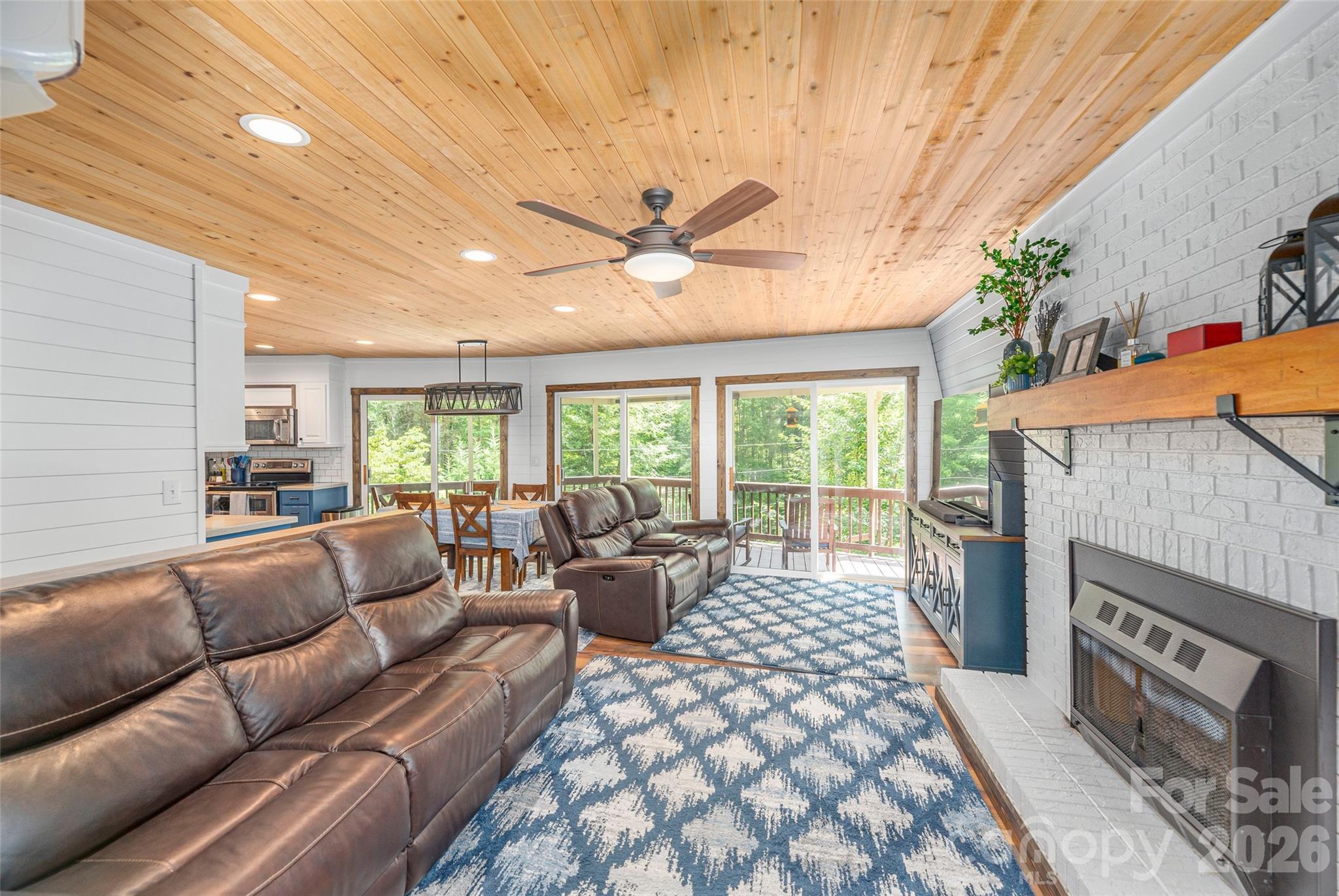 477 Locust Drive Maggie Valley NC 28751