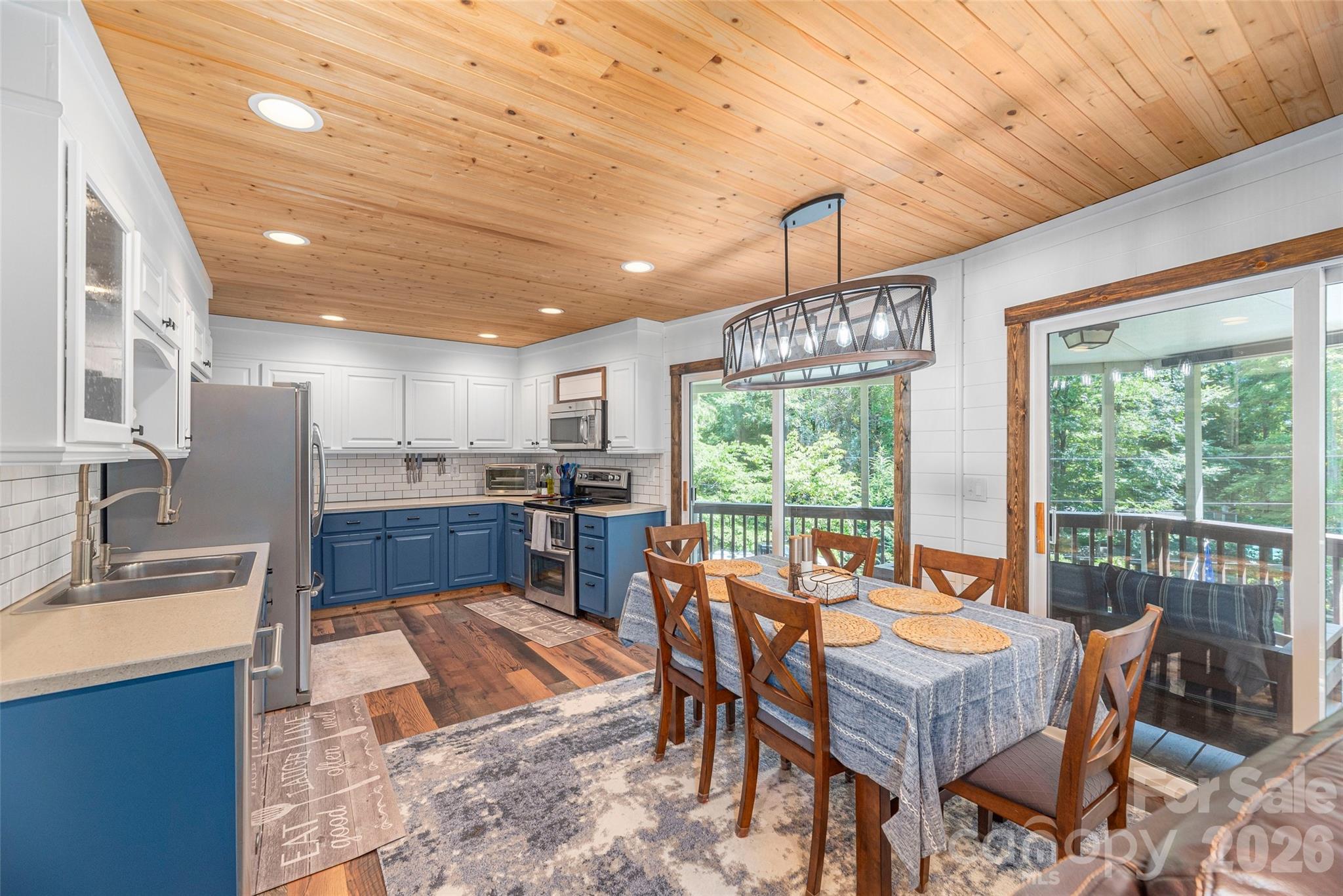 477 Locust Drive Maggie Valley NC 28751
