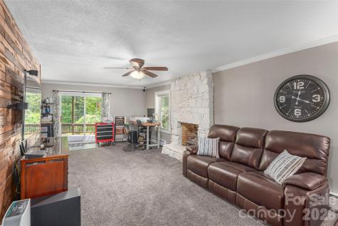 477 Locust Drive Maggie Valley NC 28751