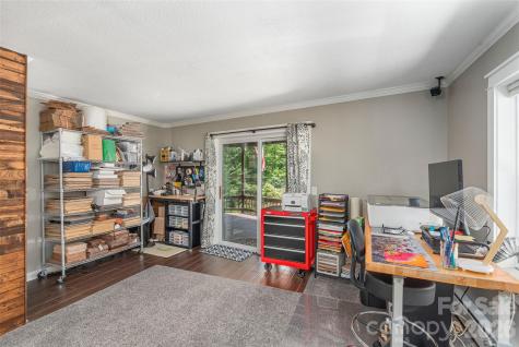 477 Locust Drive Maggie Valley NC 28751