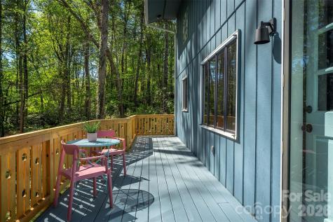 233 Bryant Ridge Drive Swannanoa NC 28778