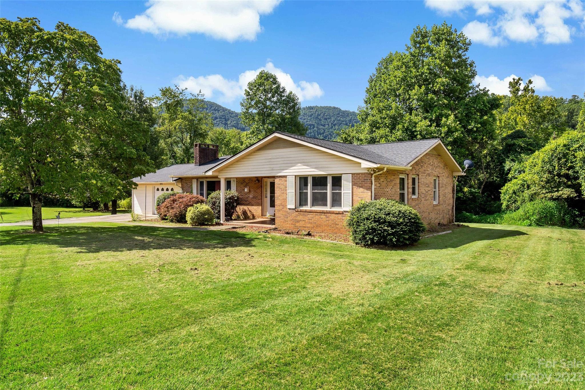 5232 Bat Cave Road Old Fort NC 28762