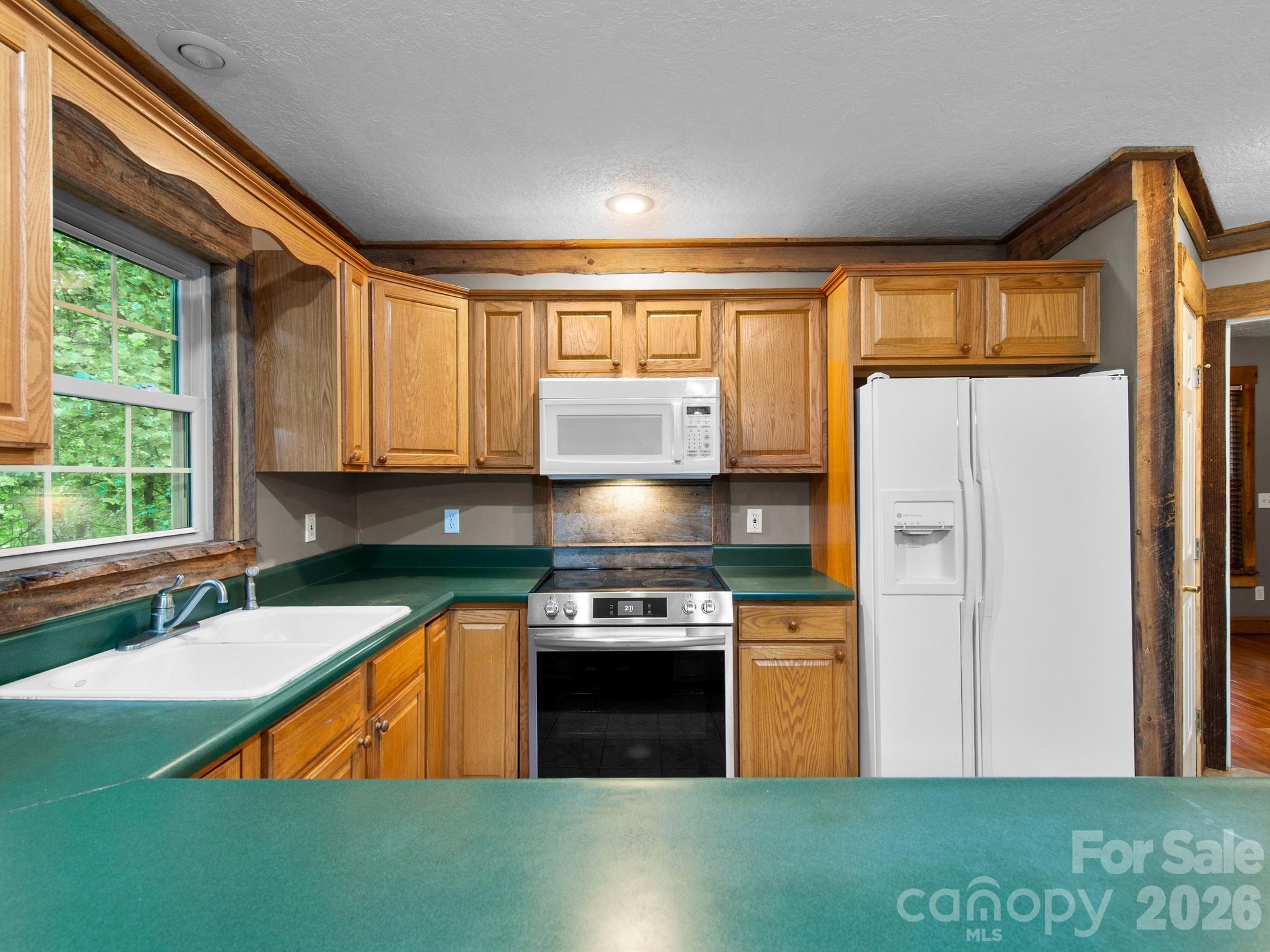 37 Leatherwood Drive Candler NC 28715