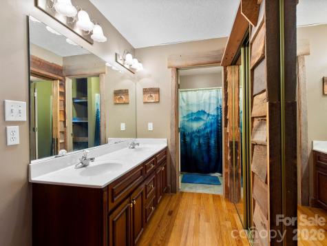 37 Leatherwood Drive Candler NC 28715