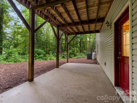 37 Leatherwood Drive Candler NC 28715