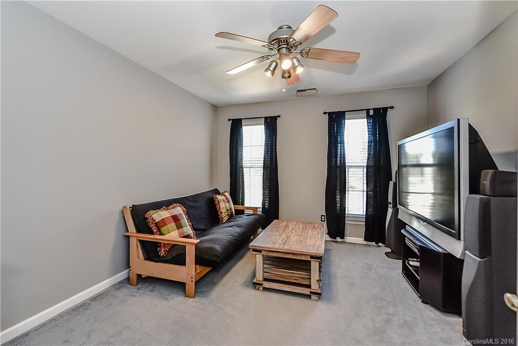 1001 Yarrow Street Matthews NC 28104