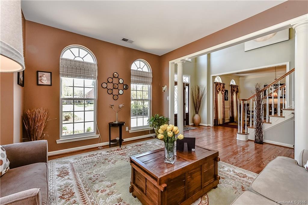 1001 Yarrow Street Matthews NC 28104