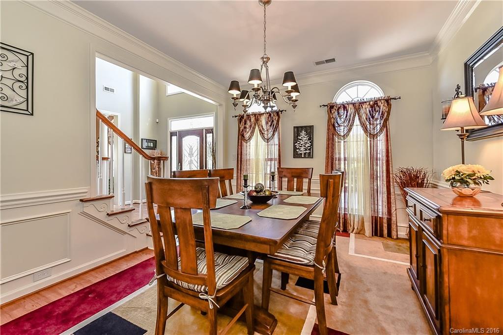 1001 Yarrow Street Matthews NC 28104