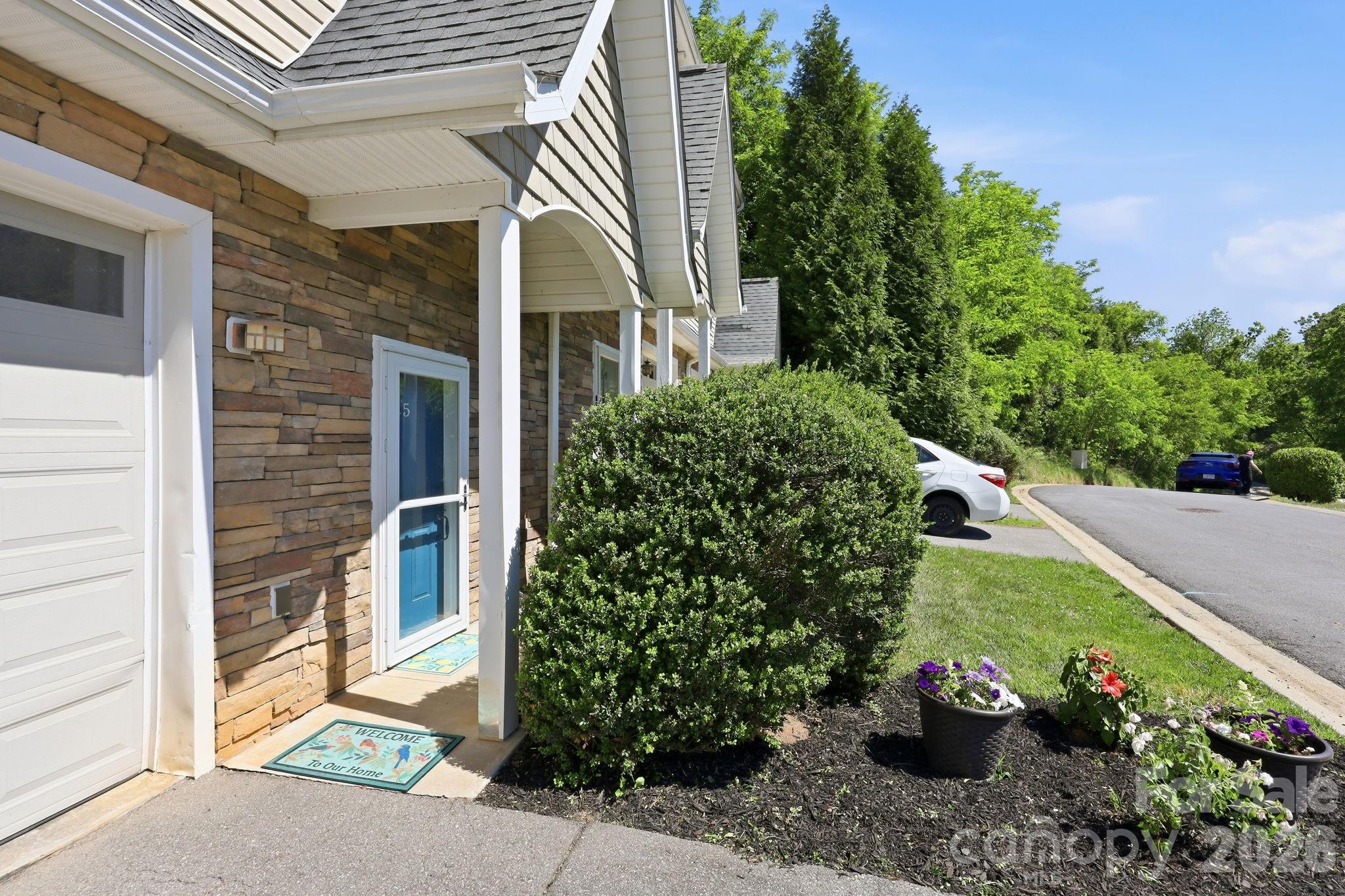 5 Terrace Court Asheville NC 28804
