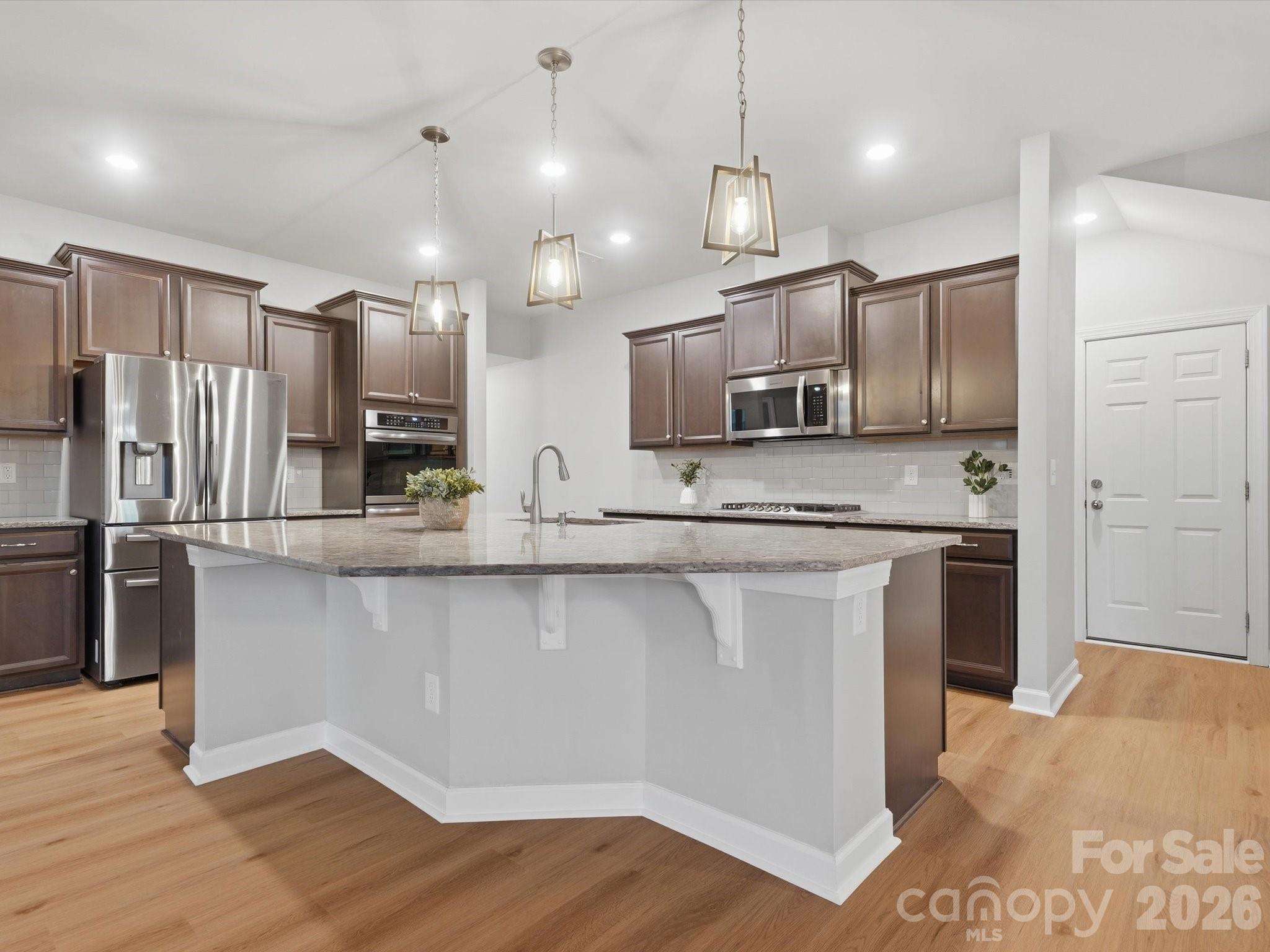 2016 Linn Cove Waxhaw NC 28173