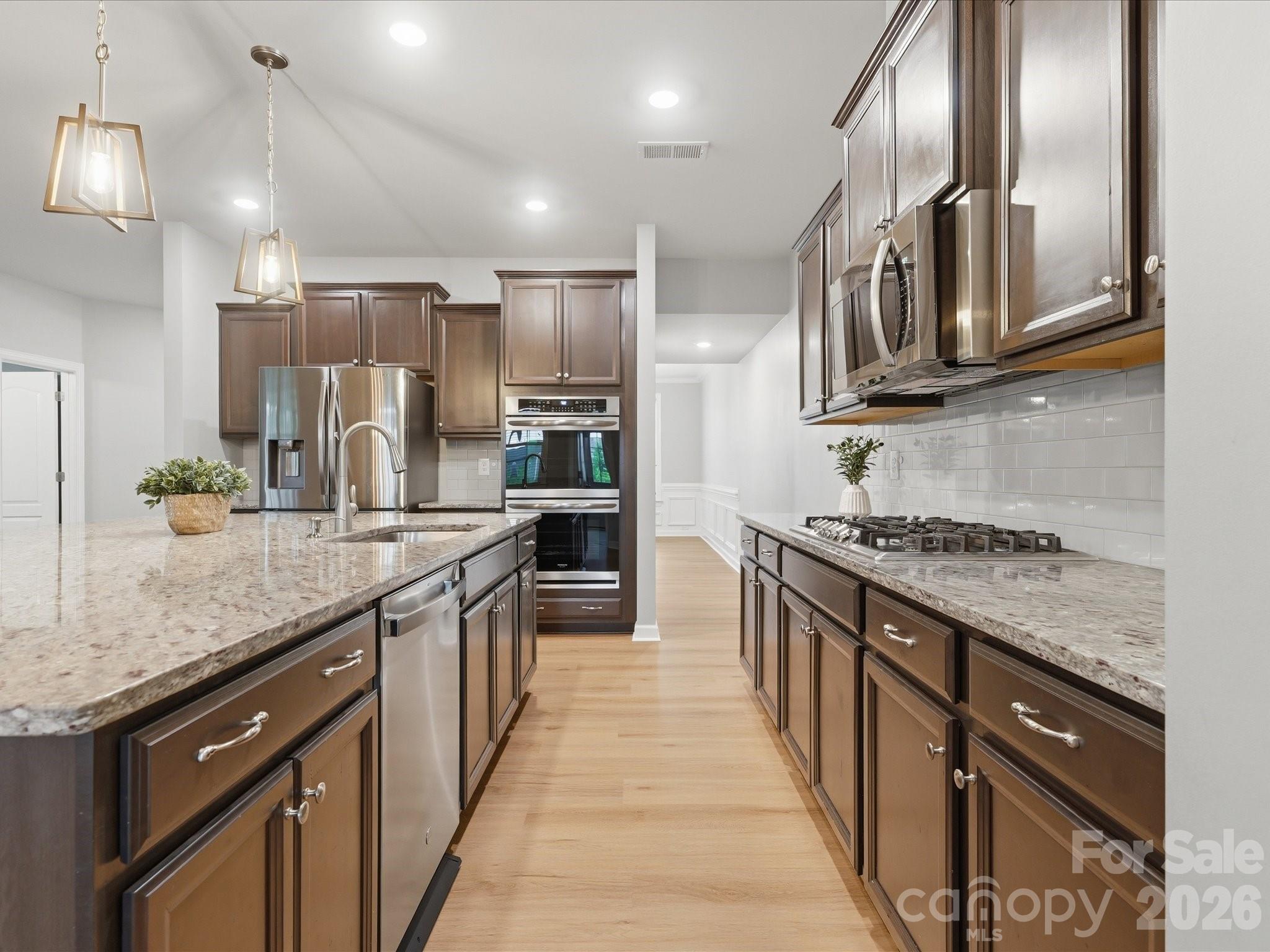 2016 Linn Cove Waxhaw NC 28173