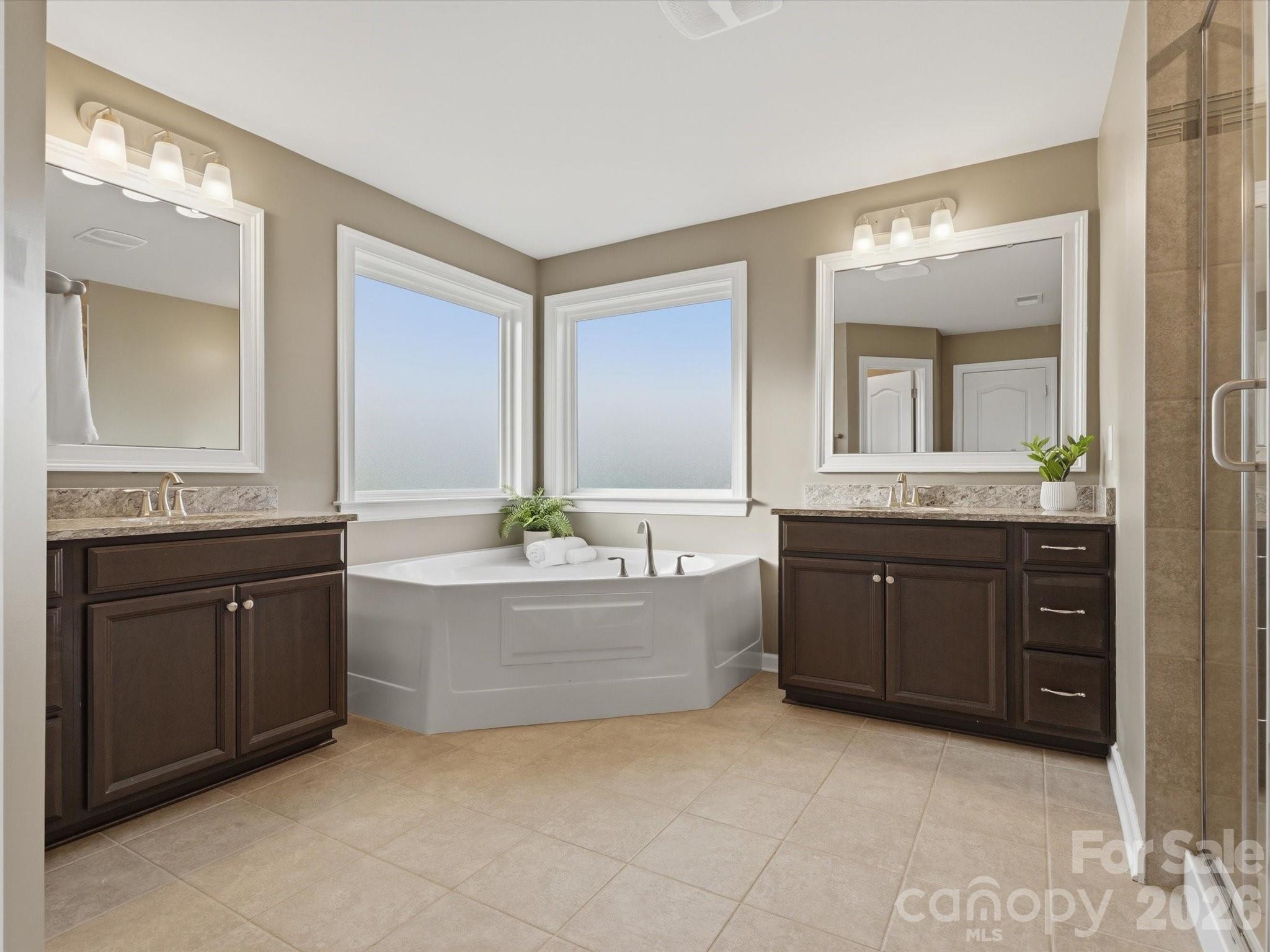 2016 Linn Cove Waxhaw NC 28173