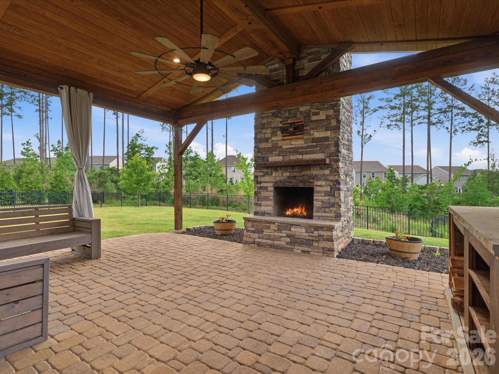 2016 Linn Cove Waxhaw NC 28173