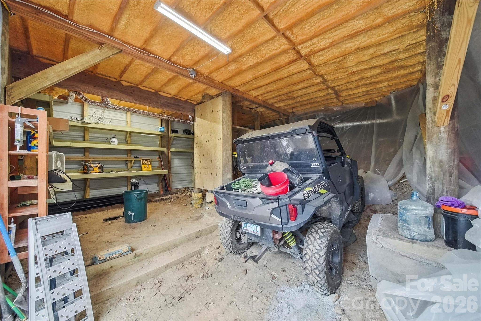 7039 Joe Bowman Avenue Newland NC 28657