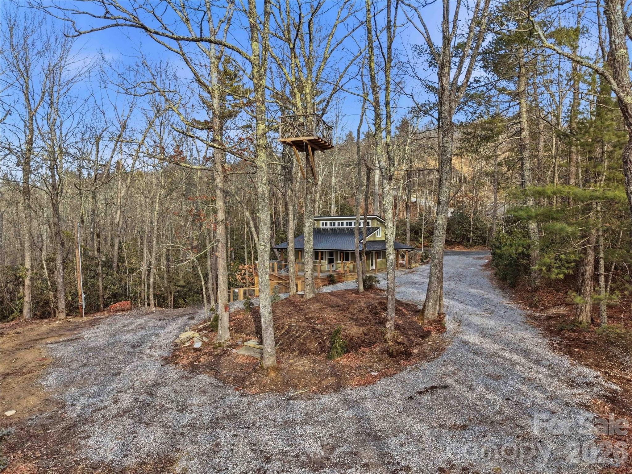 7039 Joe Bowman Avenue Newland NC 28657