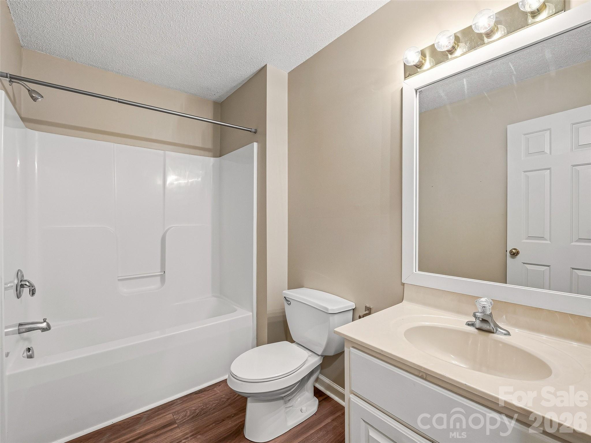 10 Lakewood Drive Asheville NC 28803