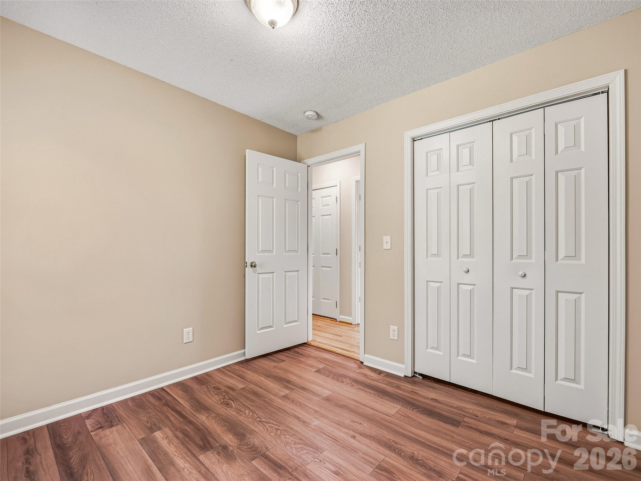 10 Lakewood Drive Asheville NC 28803