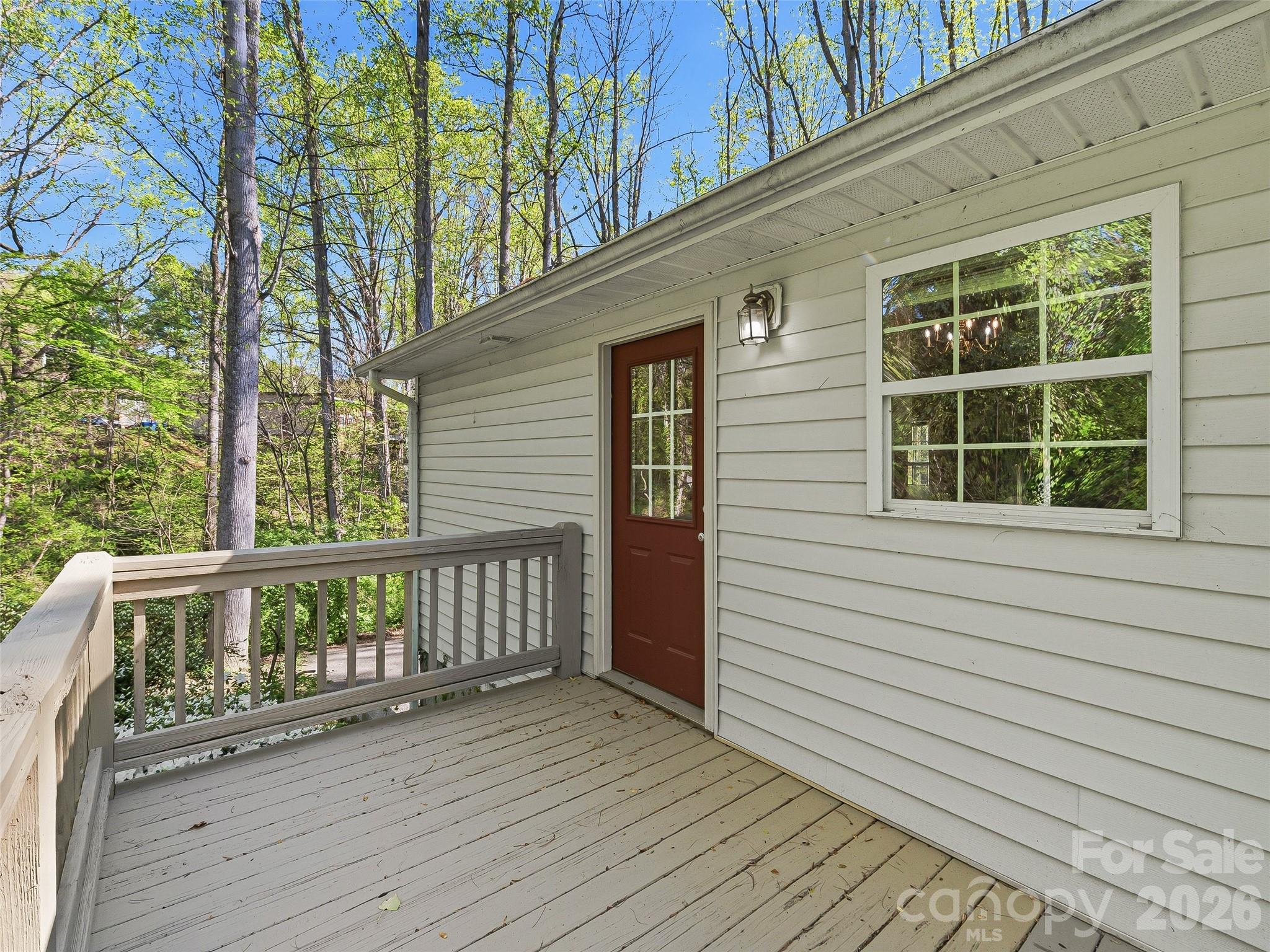 10 Lakewood Drive Asheville NC 28803