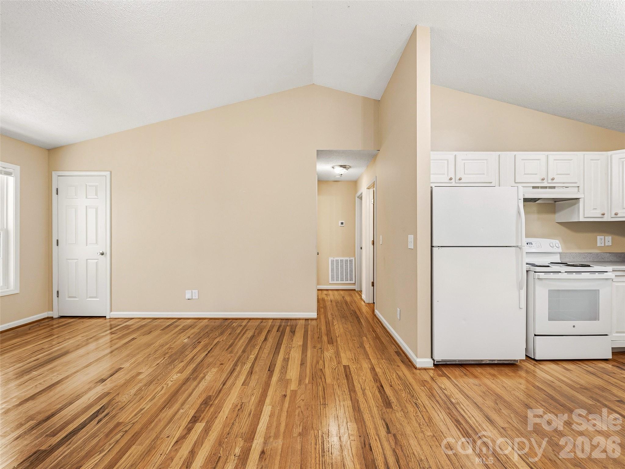 10 Lakewood Drive Asheville NC 28803