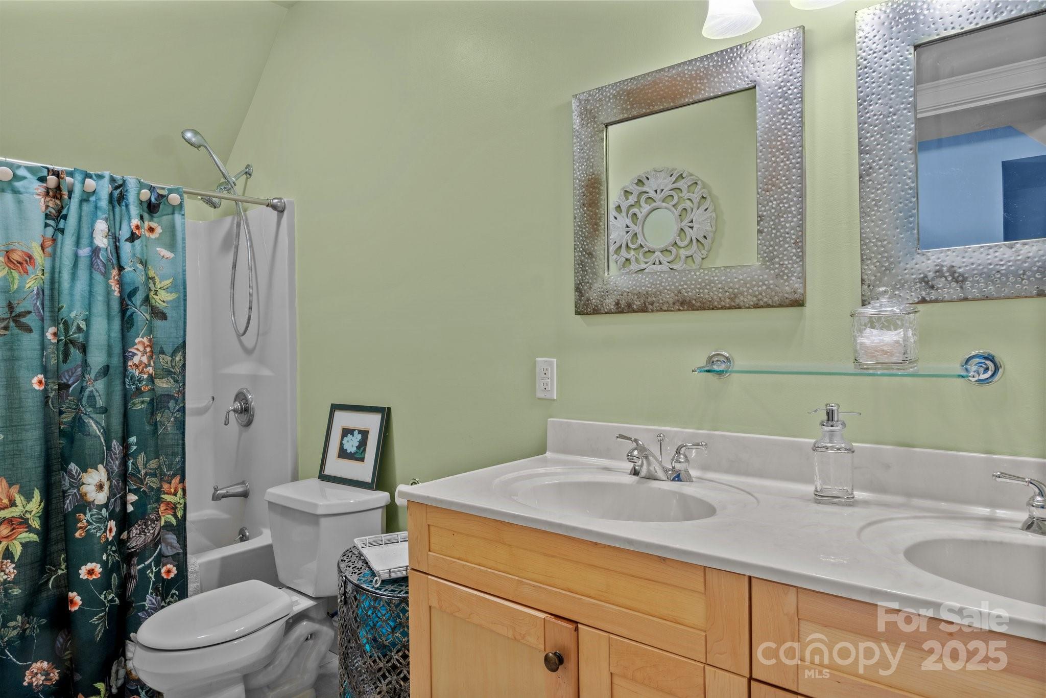 11 Hearthstone Drive Asheville NC 28803