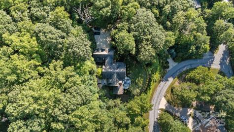11 Hearthstone Drive Asheville NC 28803