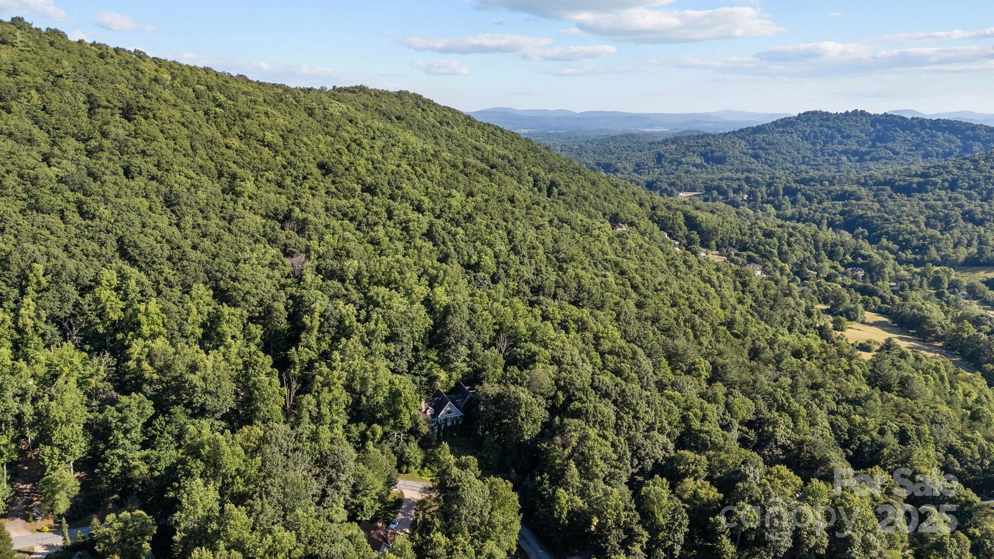 11 Hearthstone Drive Asheville NC 28803