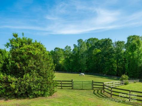 2921 N Pacolet Road N Landrum SC 29356