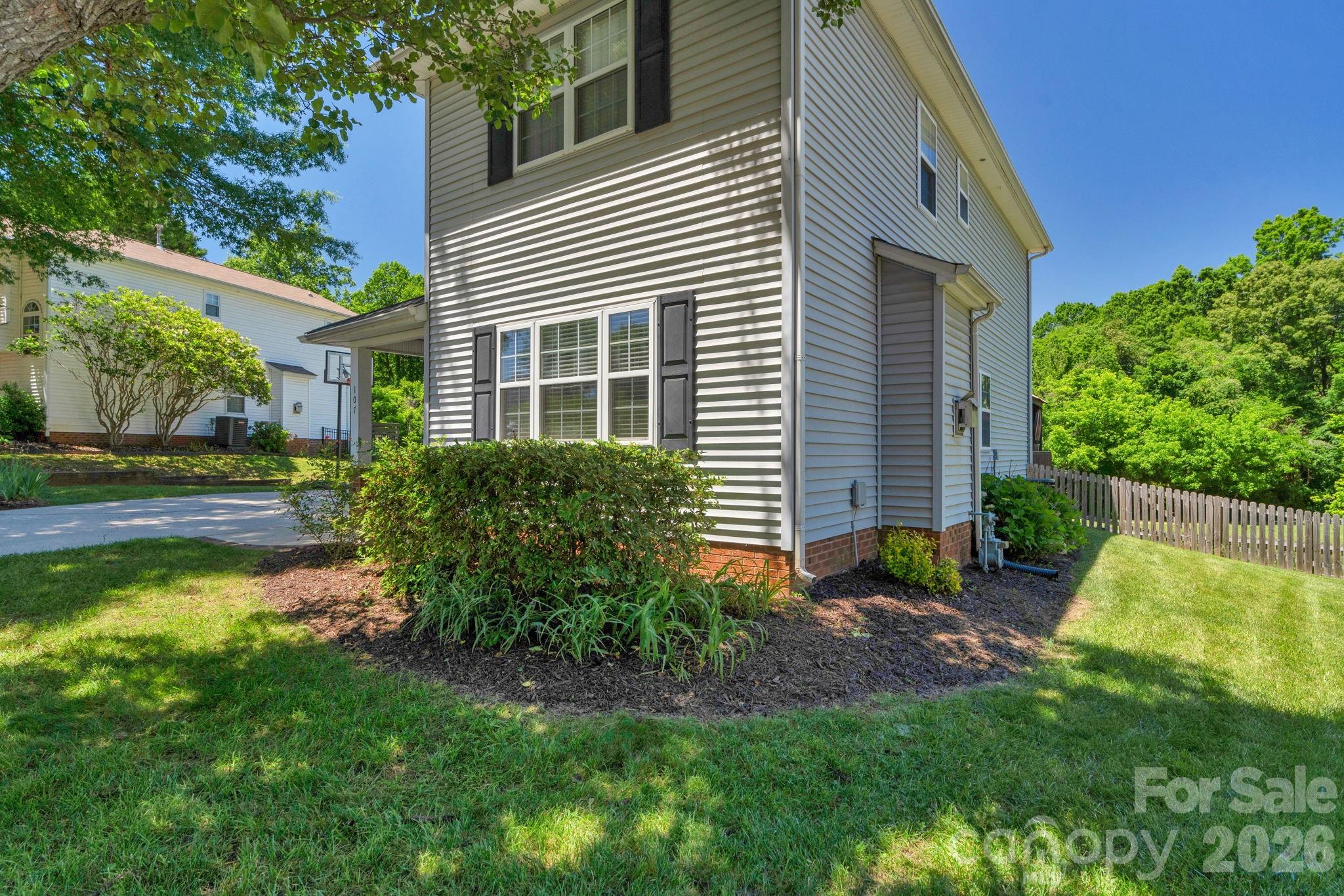 107 Howe Street Belmont NC 28012