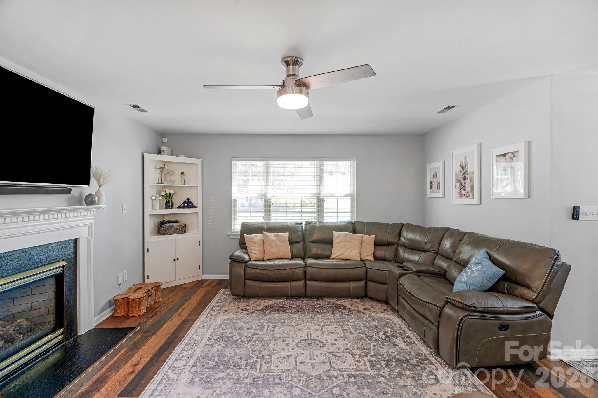 107 Howe Street Belmont NC 28012