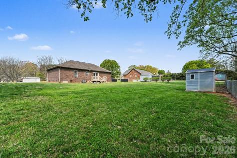 4936 Tumbling Creek Road Conover NC 28613