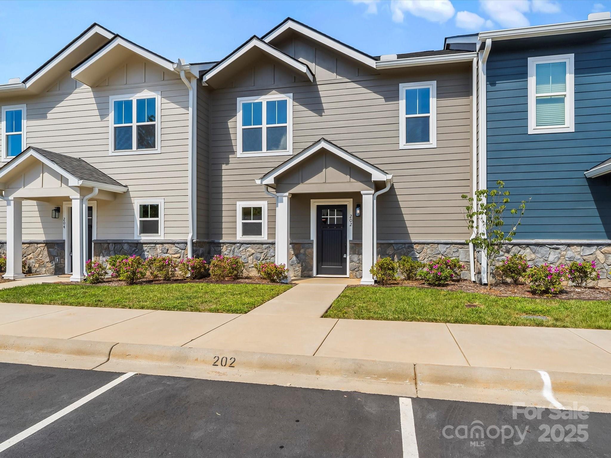 202 Beacon Avenue Morganton NC 28655