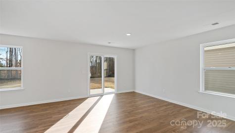 35 Caroline Valley Lane Hendersonville NC 28792