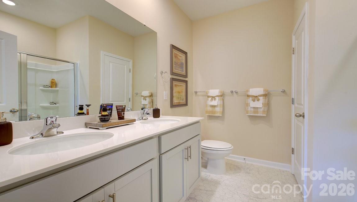 33 Ridgehaven Way Waynesville NC 28786