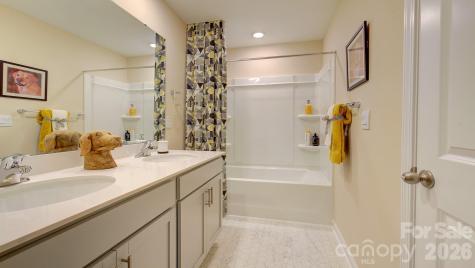 33 Ridgehaven Way Waynesville NC 28786