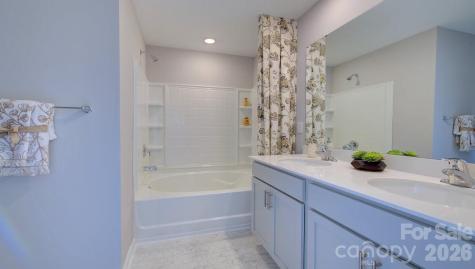 33 Ridgehaven Way Waynesville NC 28786