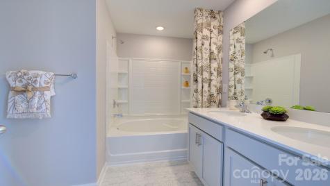 33 Ridgehaven Way Waynesville NC 28786