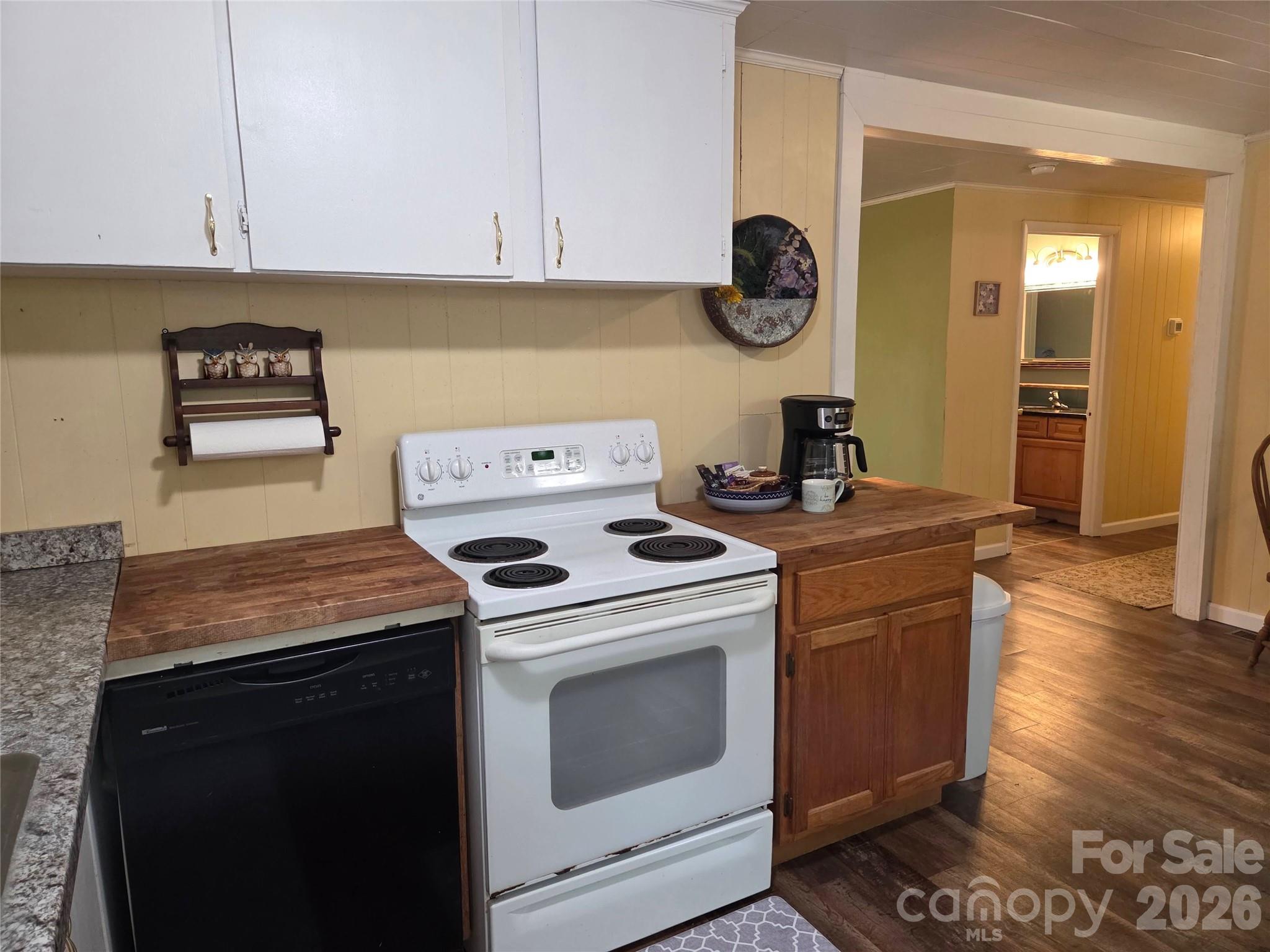 61 Huffman Road Asheville NC 28806