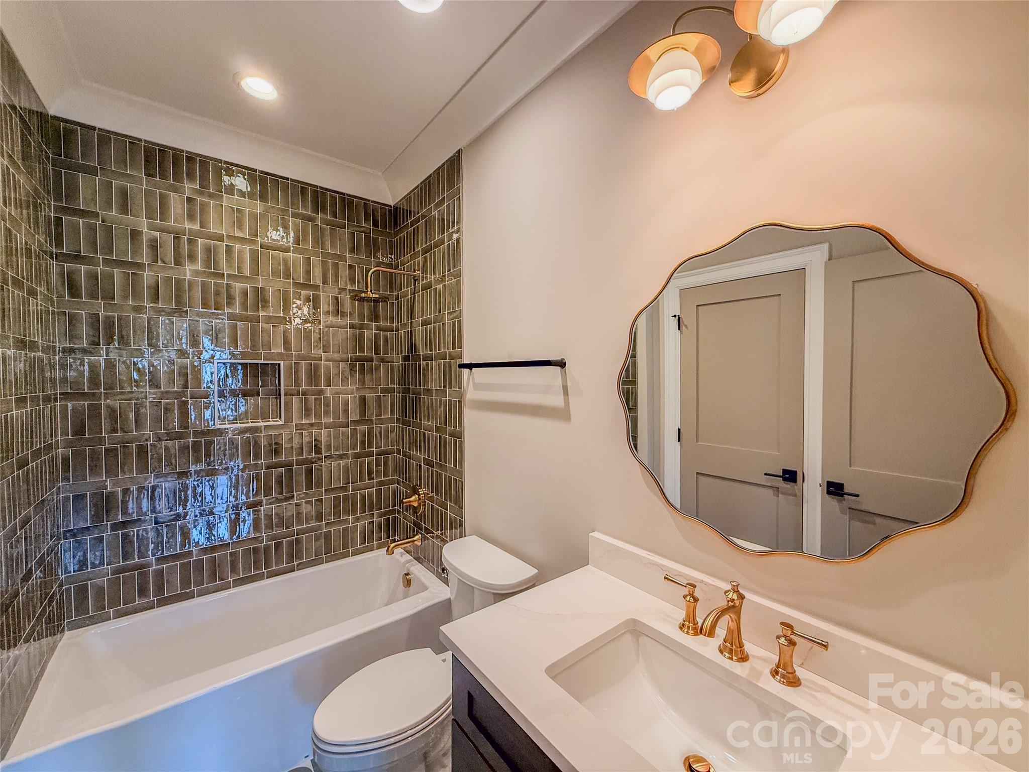 4822 Walker Road Charlotte NC 28211