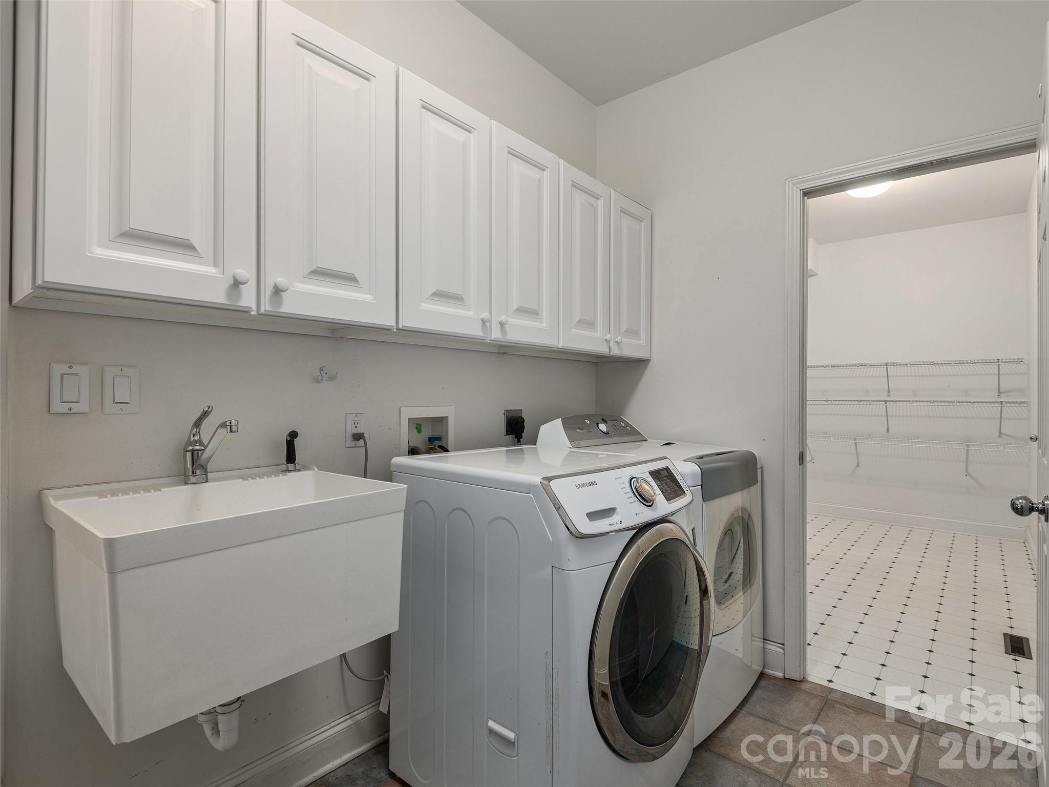 101 Skyview Drive Asheville NC 28804