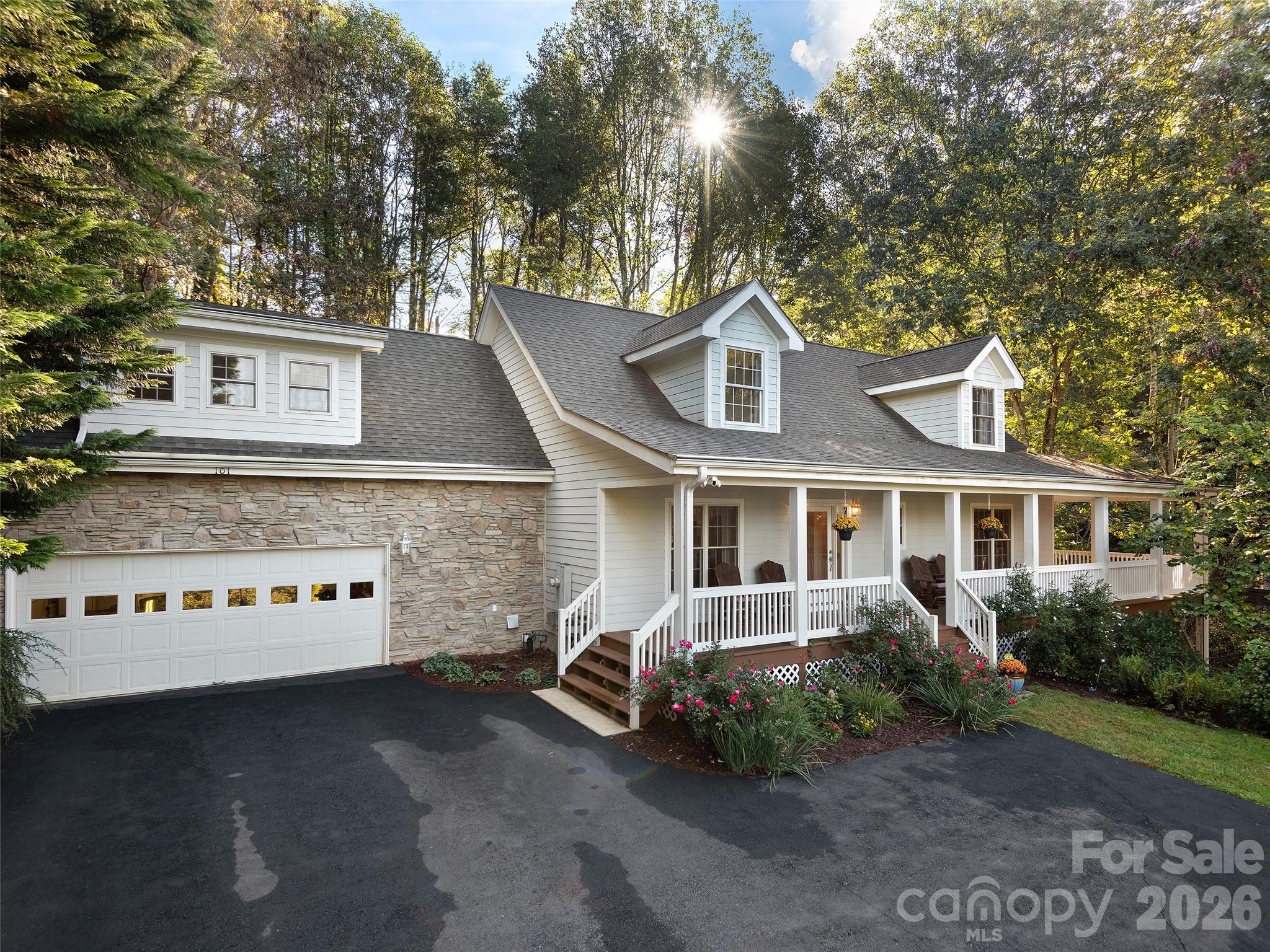 101 Skyview Drive Asheville NC 28804