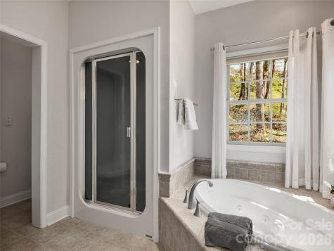 101 Skyview Drive Asheville NC 28804