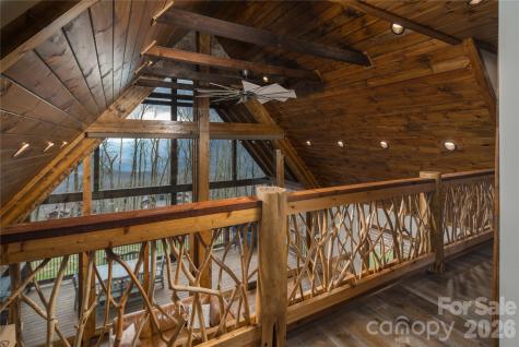 72 Golden Eagle Trail Banner Elk NC 28622