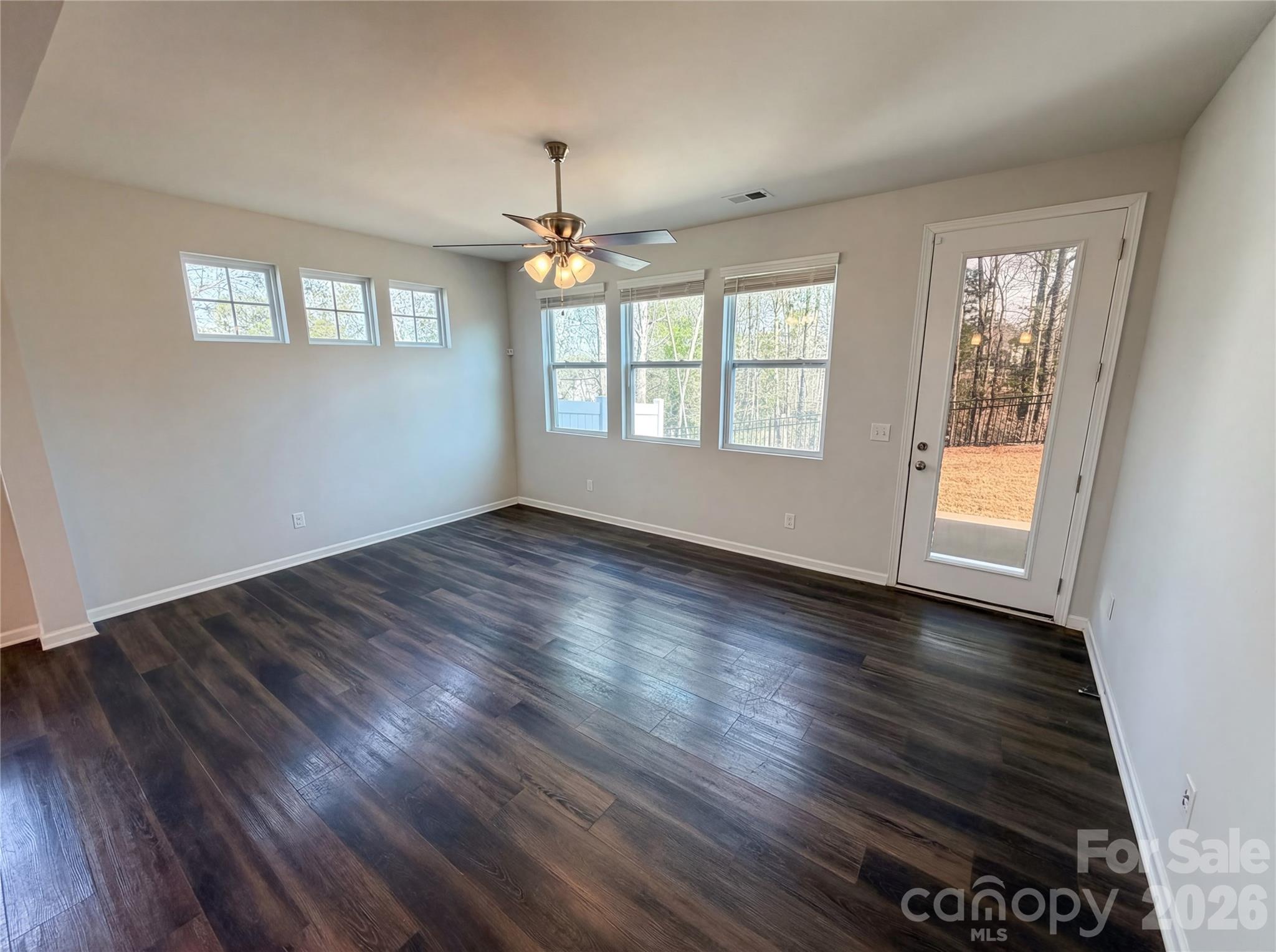11122 Chalkbark Lane Charlotte NC 28262