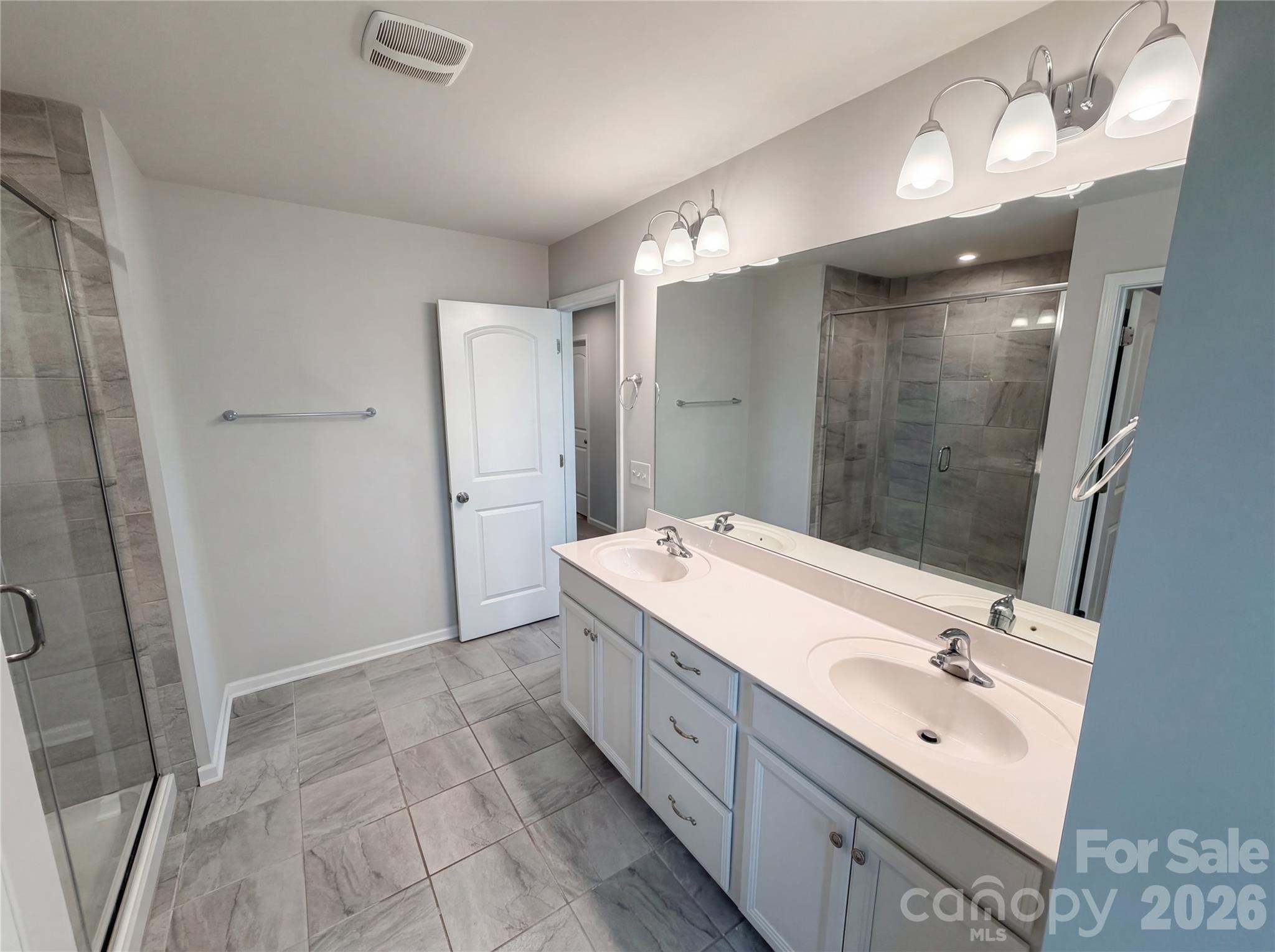 11122 Chalkbark Lane Charlotte NC 28262
