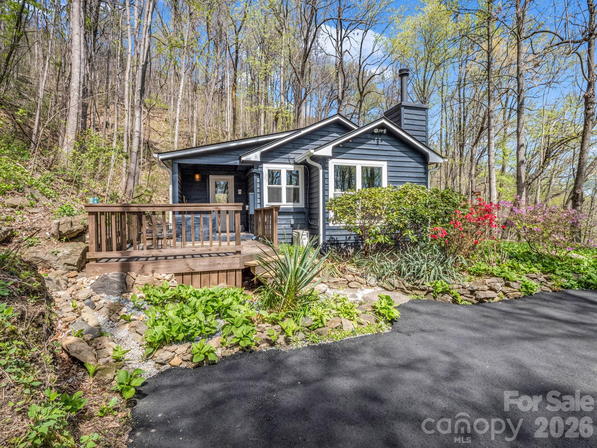 1586 Skyuka Mountain Road Columbus NC 28722