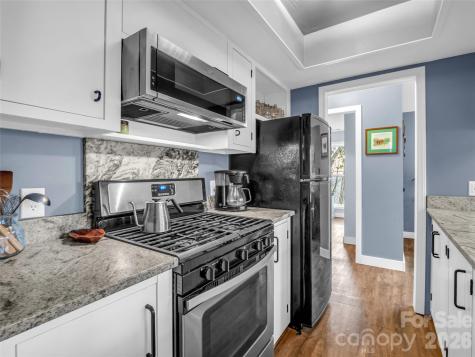 1586 Skyuka Mountain Road Columbus NC 28722