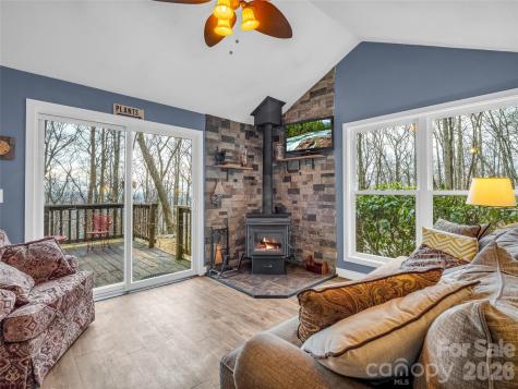 1586 Skyuka Mountain Road Columbus NC 28722