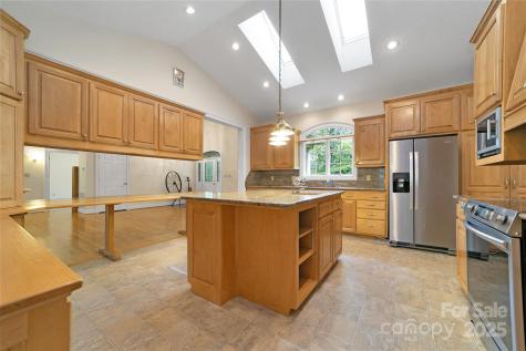 273 Inoli Circle Brevard NC 28712